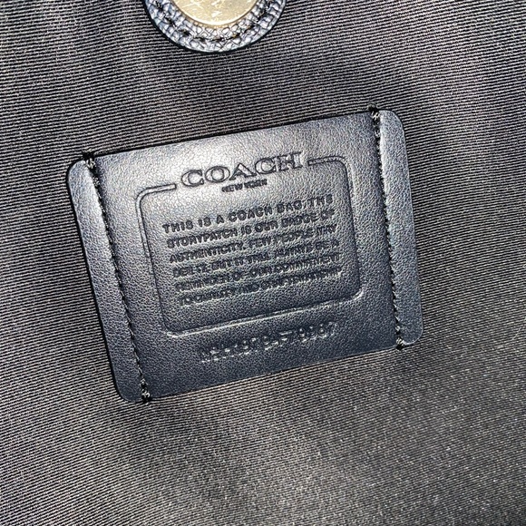 COACH brand leather brown tote bag with COACH signature logo 16 x 12 inches - Picture 6 of 15